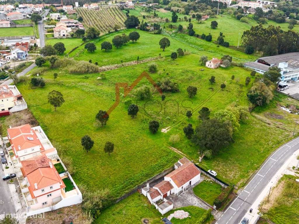 Terreno Urbano com projeto aprovado para construção-3