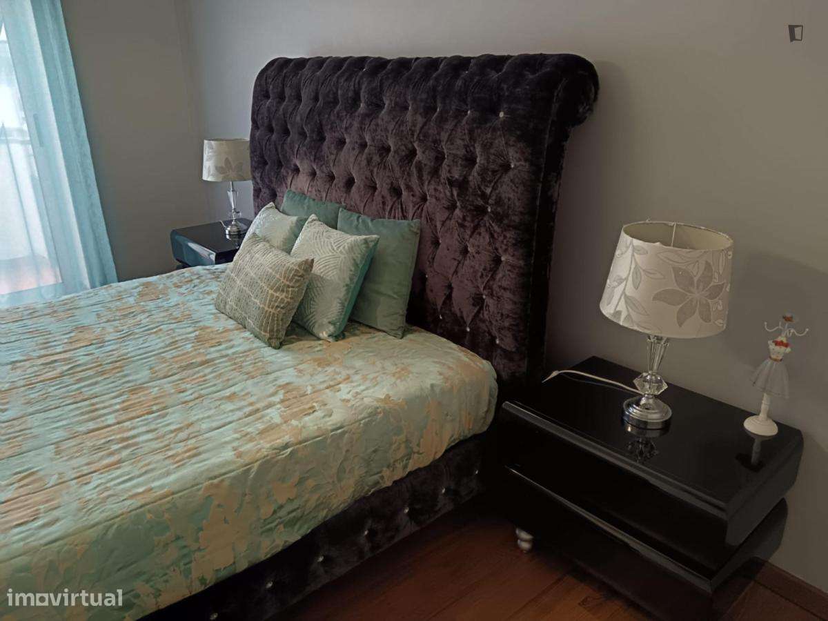 Quarto - localizado em Portalegre - Grande imagem: 2/33
