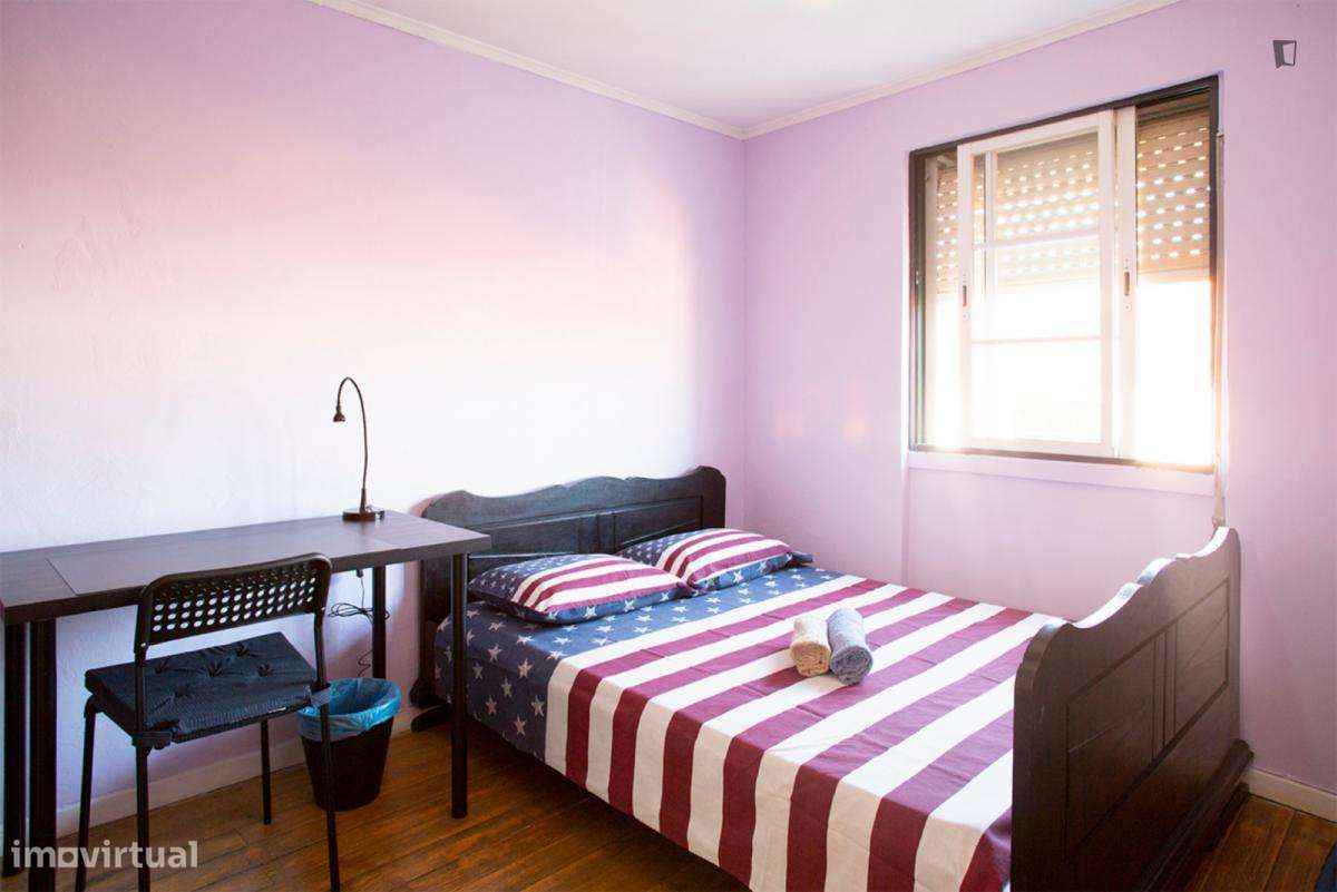 Quarto - localizado em Bairro Alto Lisbon - Grande imagem: 2/10