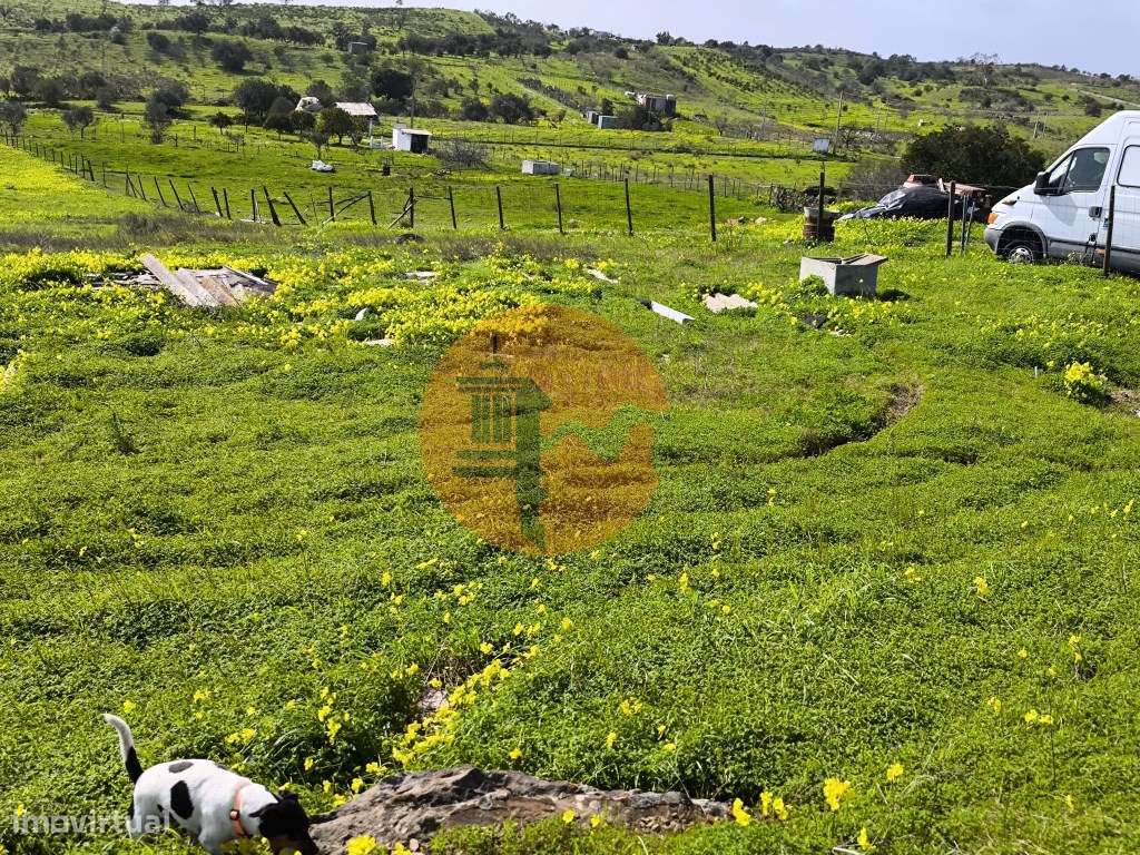 TERRENO COM 4.720 M² - NO CENTRO DO AZINHAL - COM POSSIBILIDADE DE ... - Grande imagem: 5/19