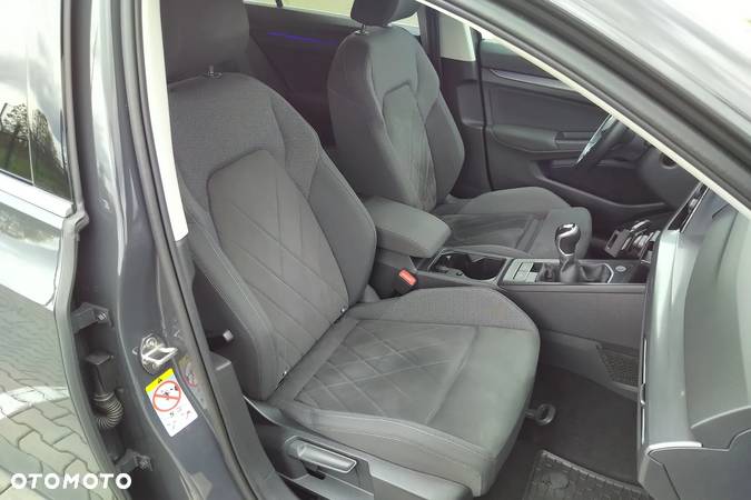 Volkswagen Golf VIII 2.0 TDI Style - 15