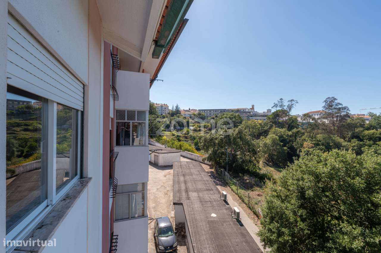 Apartamento T2 Duplex em Santo António dos Olivais, Coimbra-22