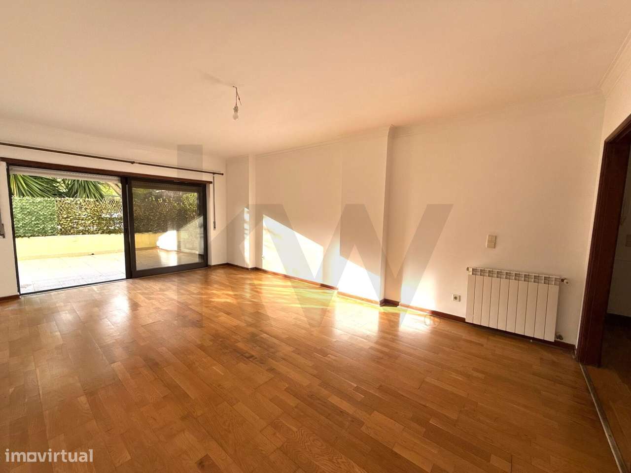 Apartamento T3 com terraço para venda no Bairro do Rosário - Grande imagem: 4/28