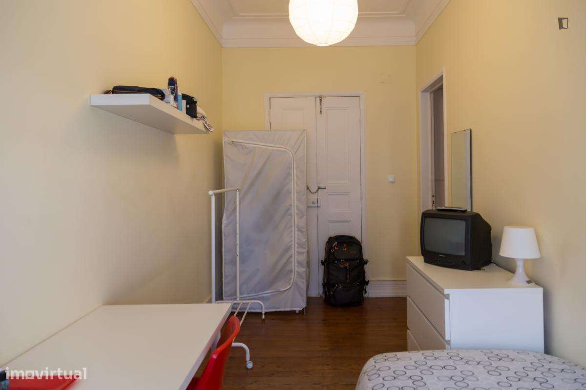 Quarto - localizado em Entrecampos Lisbon - Grande imagem: 5/10