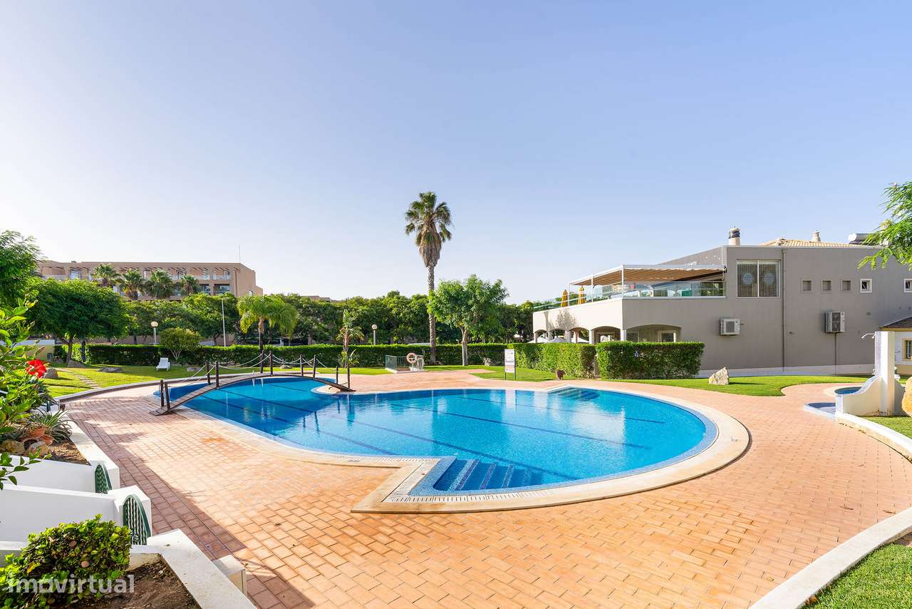 Fantástica moradia em banda a pé da praia-27