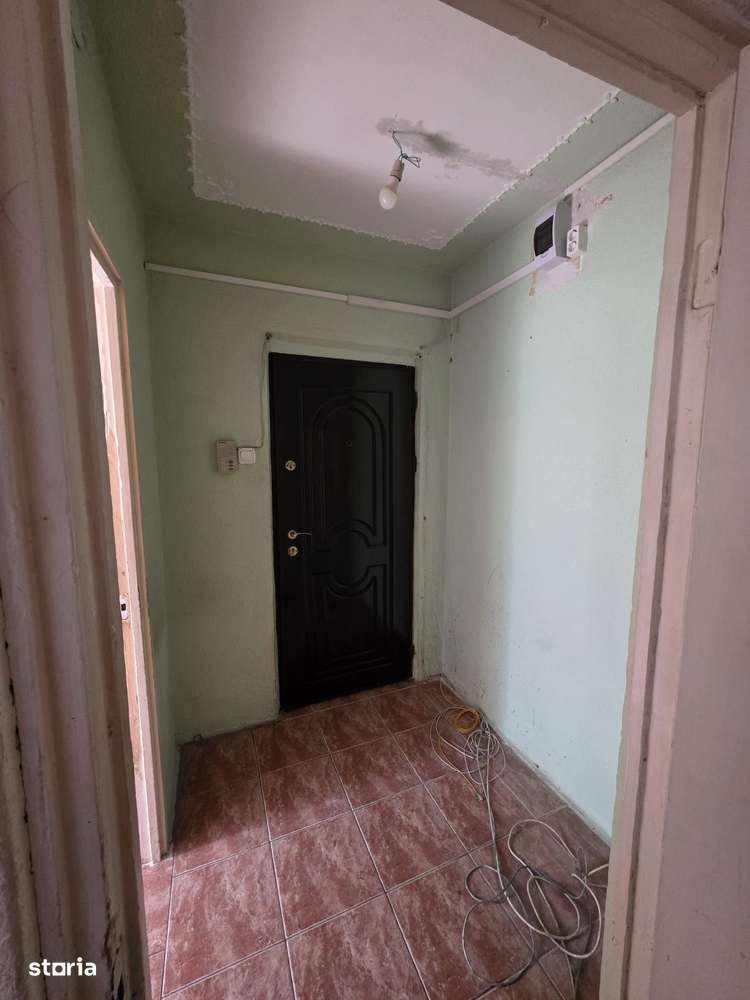 Apartament 2 camere Florilor,parter,semidecomandat,72500 Euro-3