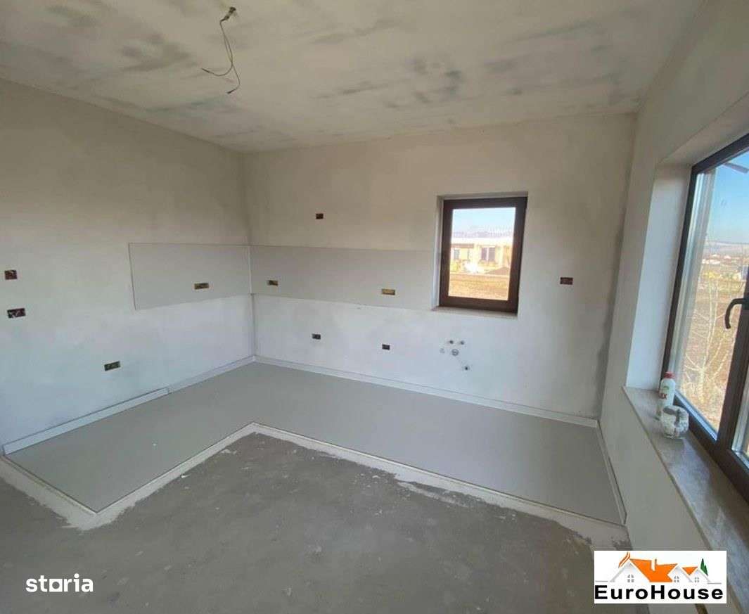 Casa de vanzare in Alba Iulia - Imagine principală: 5/10