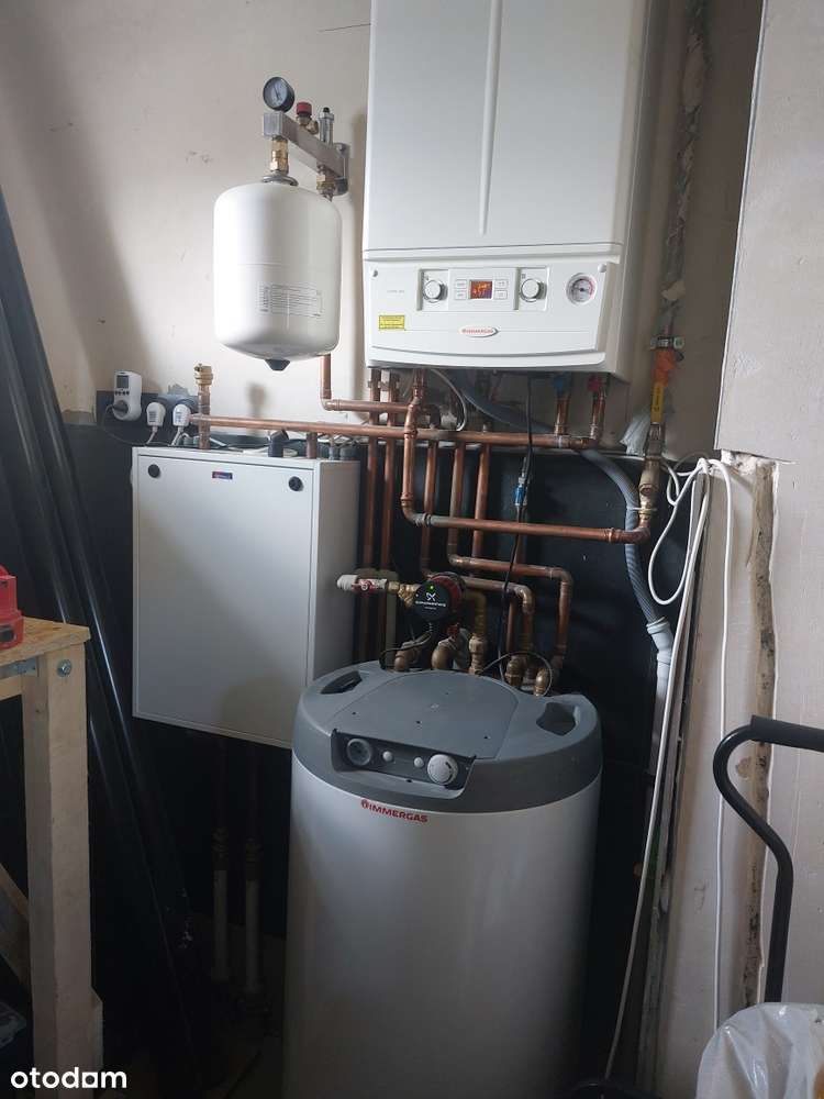 Atrakcyjny, nowy, wolnostojacy dom w Droszkowie-11