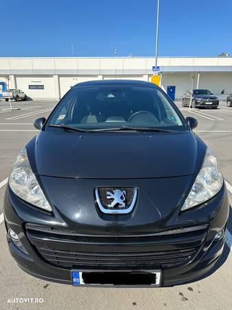 Peugeot 207 SW 1.6 HDI FAP Active - 11