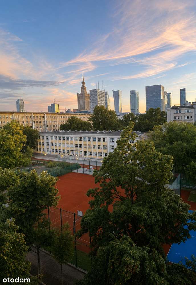 Mazowiecka | 3 pokoje | kamienica z windą | widok na Pałac Kultury-8