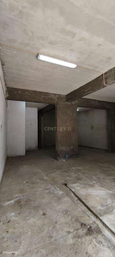 INVESTIMENTO - Venda de armazém arrendado (Lote 353) – Olivais Sul, Li - Grande imagem: 3/6