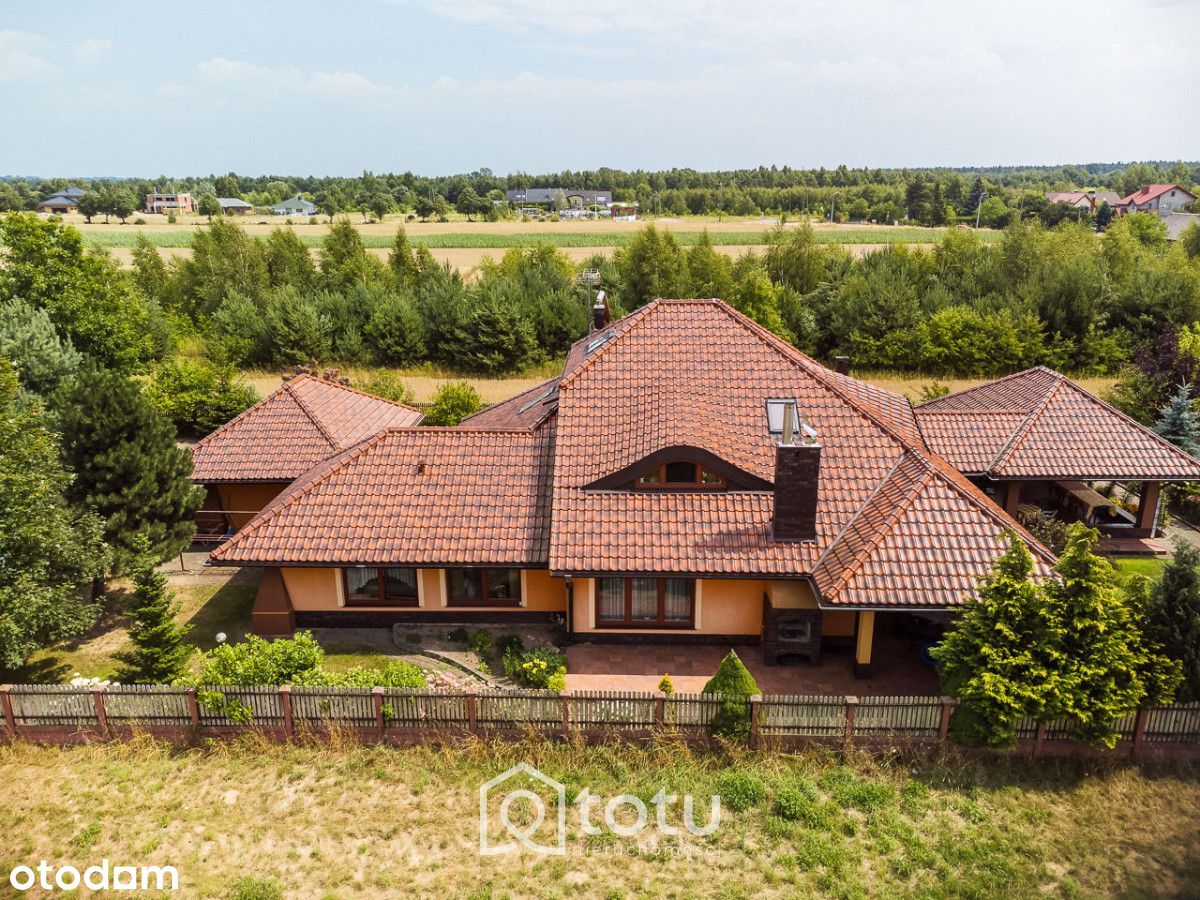 ⭐️ Duży dom- Duża działka- Czosnów ⭐️