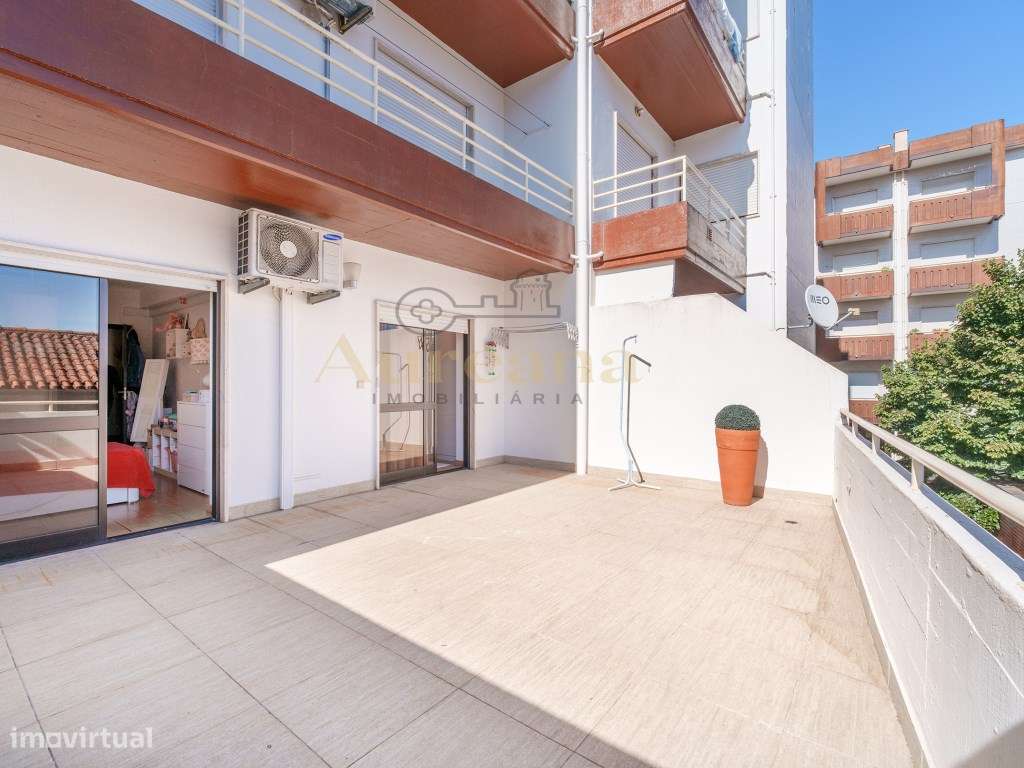Apartamento T3 Centro de Ourém - Prédio com elevador-29