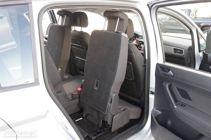 VW Touran 1.6 TDI Confortline - 31