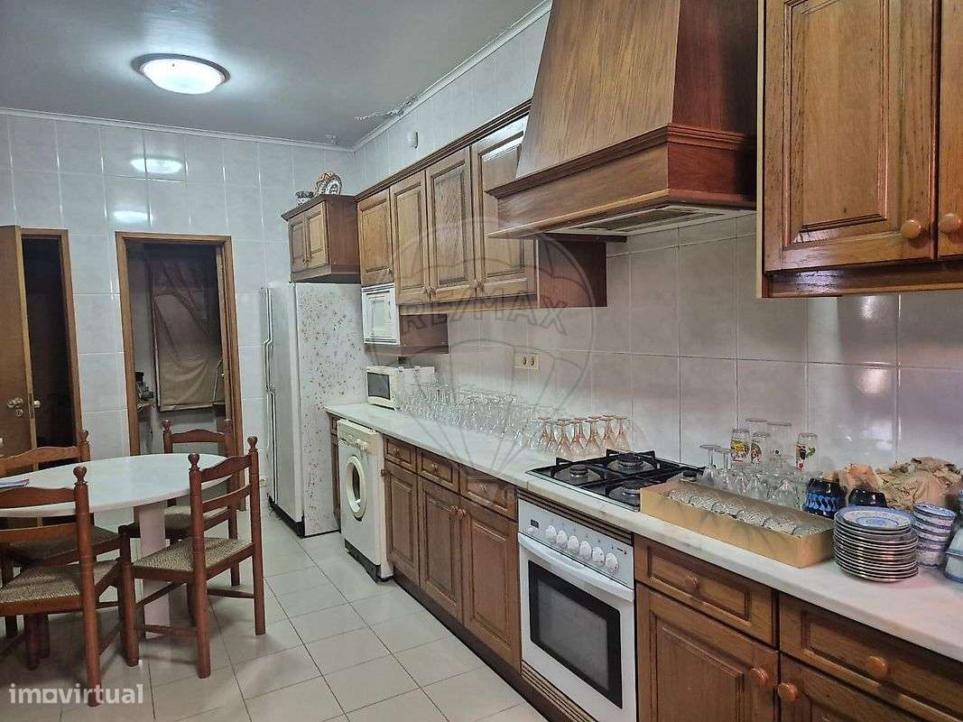 Moradia T5 para venda - Grande imagem: 3/15