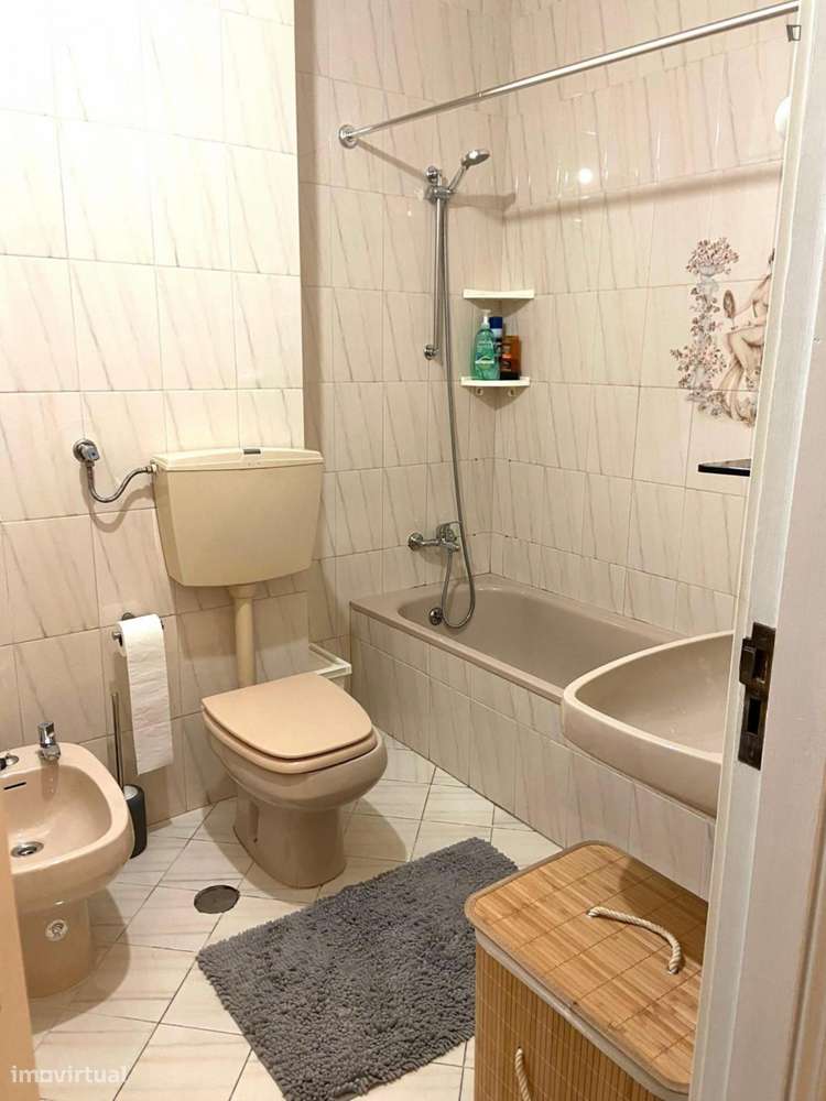 Quarto - localizado em Sé de Braga e São Lázaro Braga - Grande imagem: 5/7