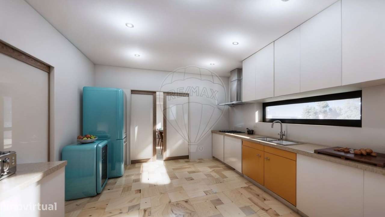 Moradia V3 c/piscina-10