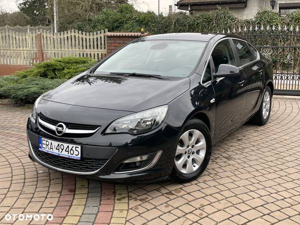 Opel Astra 1.7 CDTI DPF Cosmo - 3