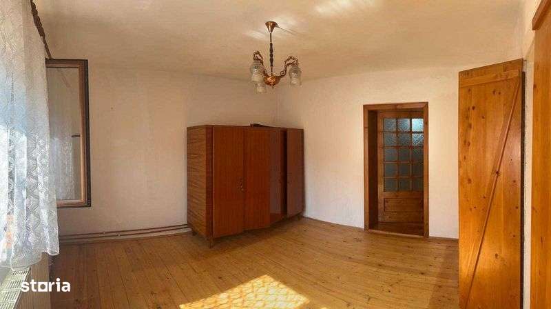 Casa in Vladimirescu 450 mp sau 1213 mp - Imagine principală: 4/8