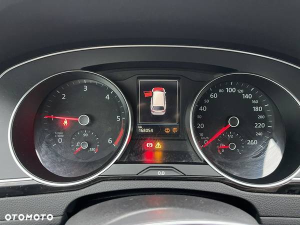 Volkswagen Passat 2.0 TDI BMT Trendline - 10