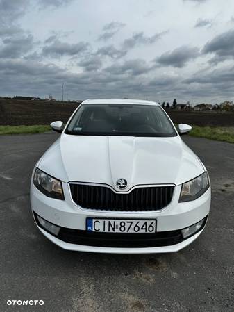 Skoda Octavia 2.0 TDI (Green tec) DSG Ambition - 5