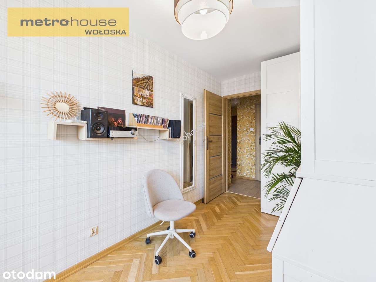 Klimatyczne mieszkanie w sercu Warszawy – vis-à-vis Hali Mirowskiej-5