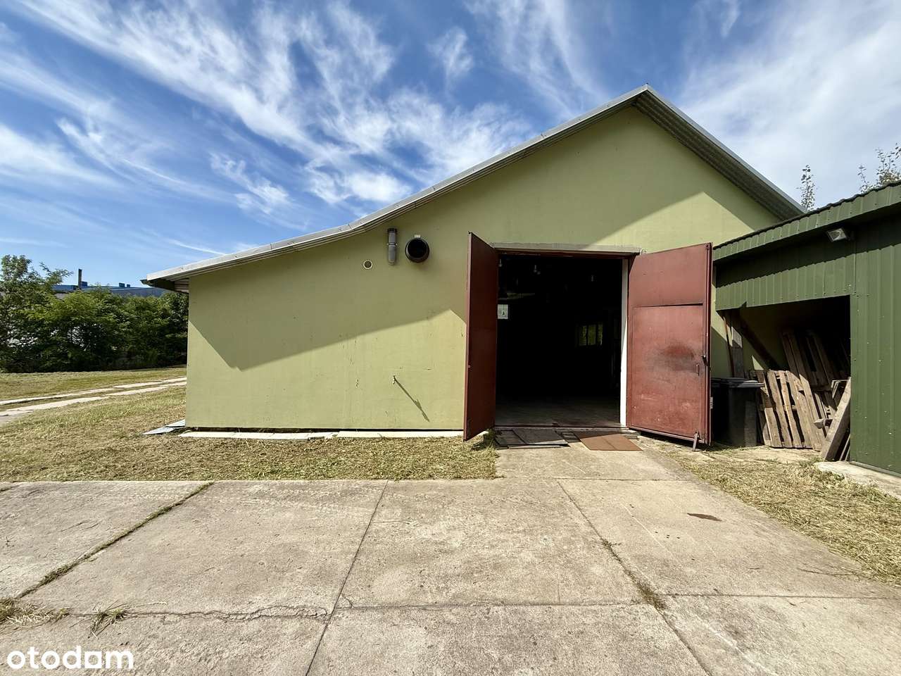 Na sprzedaż: budynek pod działalność gospodarczą – przy trasie S17-6