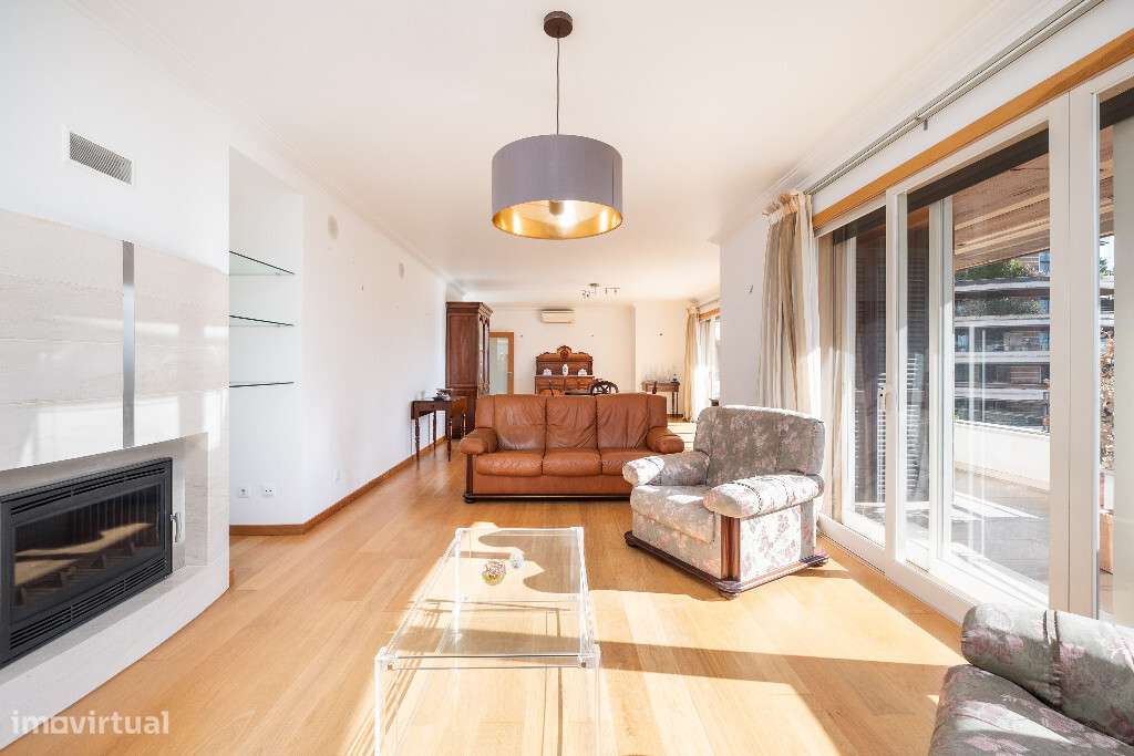 Apartamento T5 com garagem em zona de São Jerónimo, Coimbra - Grande imagem: 3/20