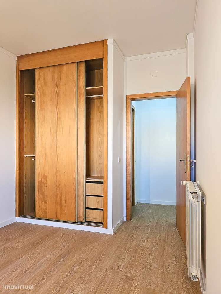 Apartamento Familiar Remodelado: Conforto e Comodidade na Sua Nova Cas-33