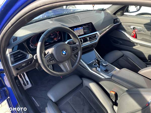 BMW Seria 3 M340i xDrive sport - 11