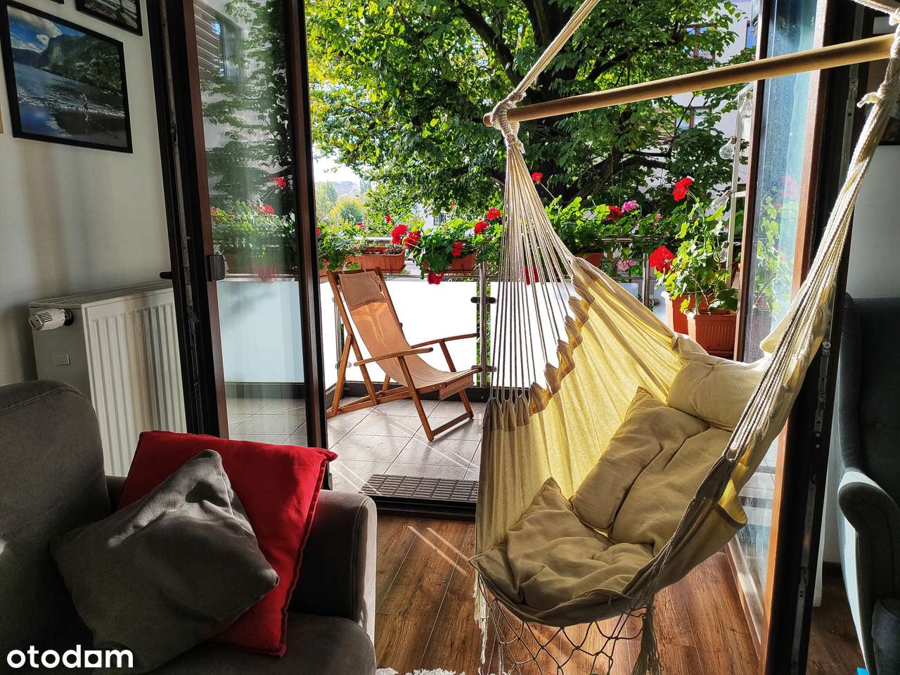 3-pokojowe, przestronne, ciche, duży klimatyczny balkon, - Pełny obrazek: 2/9