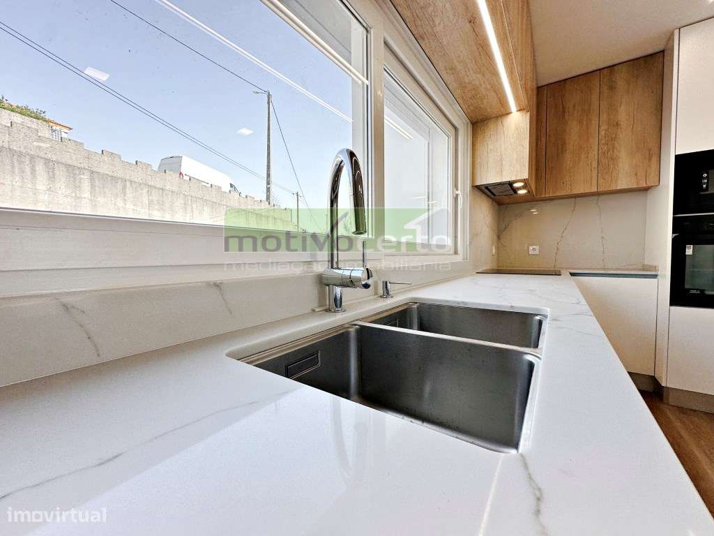 Nova Moradia T3 perto de Belas, Sintra. O Seu Refúgio de Conforto-9