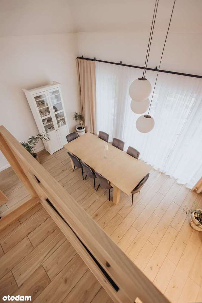 Nietuzinkowy dom z antresolą w Łochowie - Pełny obrazek: 5/20