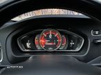 Volvo V40 D3 R-Design - 33