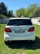 Mercedes-Benz B 180 d 7G-DCT - 12