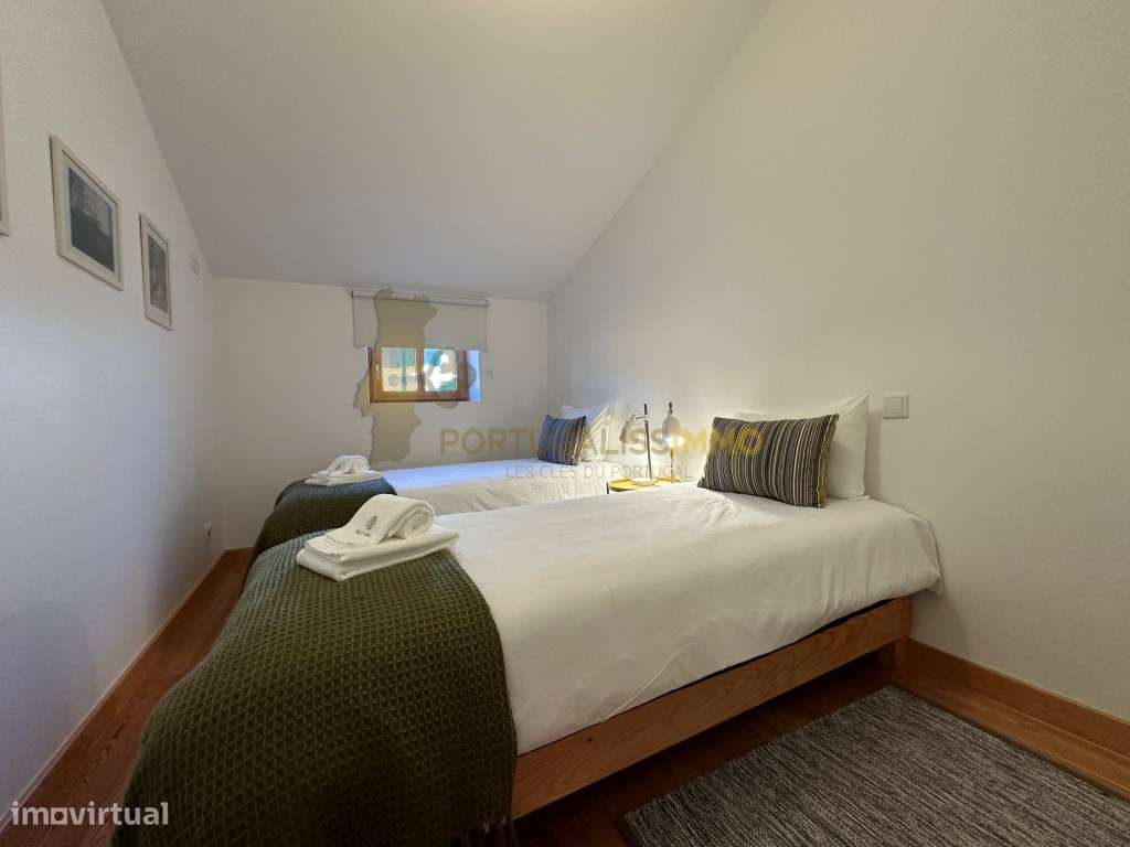 À Venda: Charmosa moradia totalmente renovada.-40