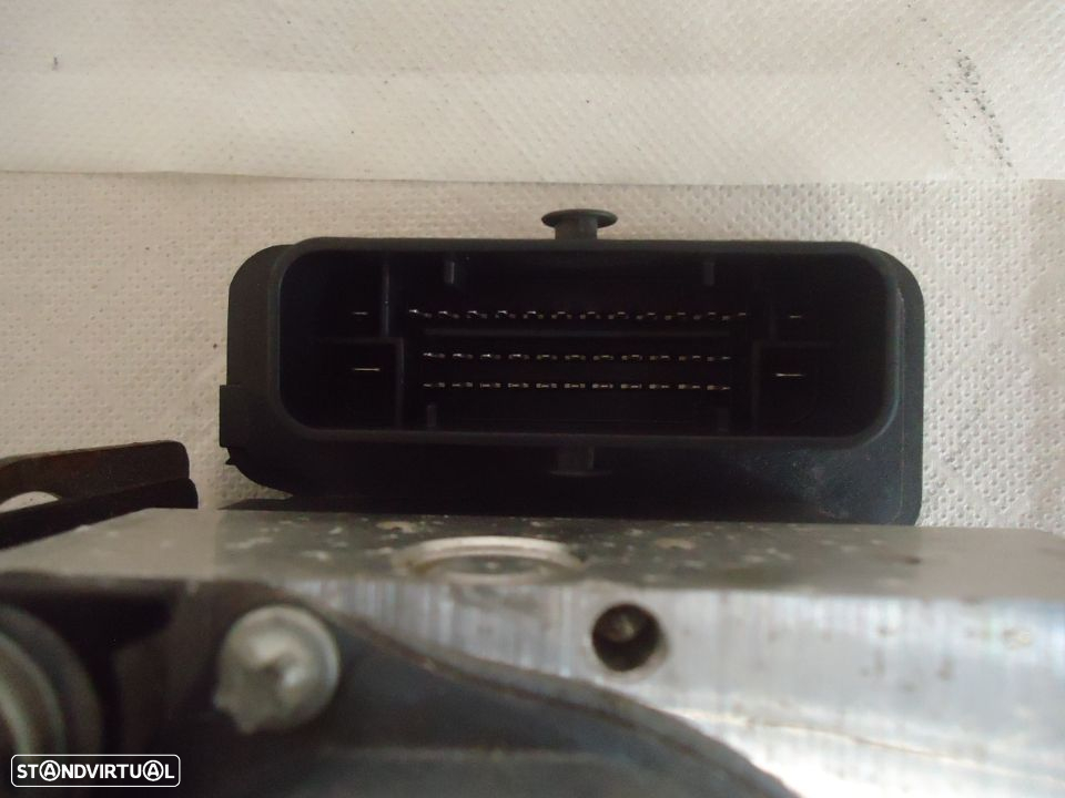 Bomba ABS Nissan Micra de 2013 - 6