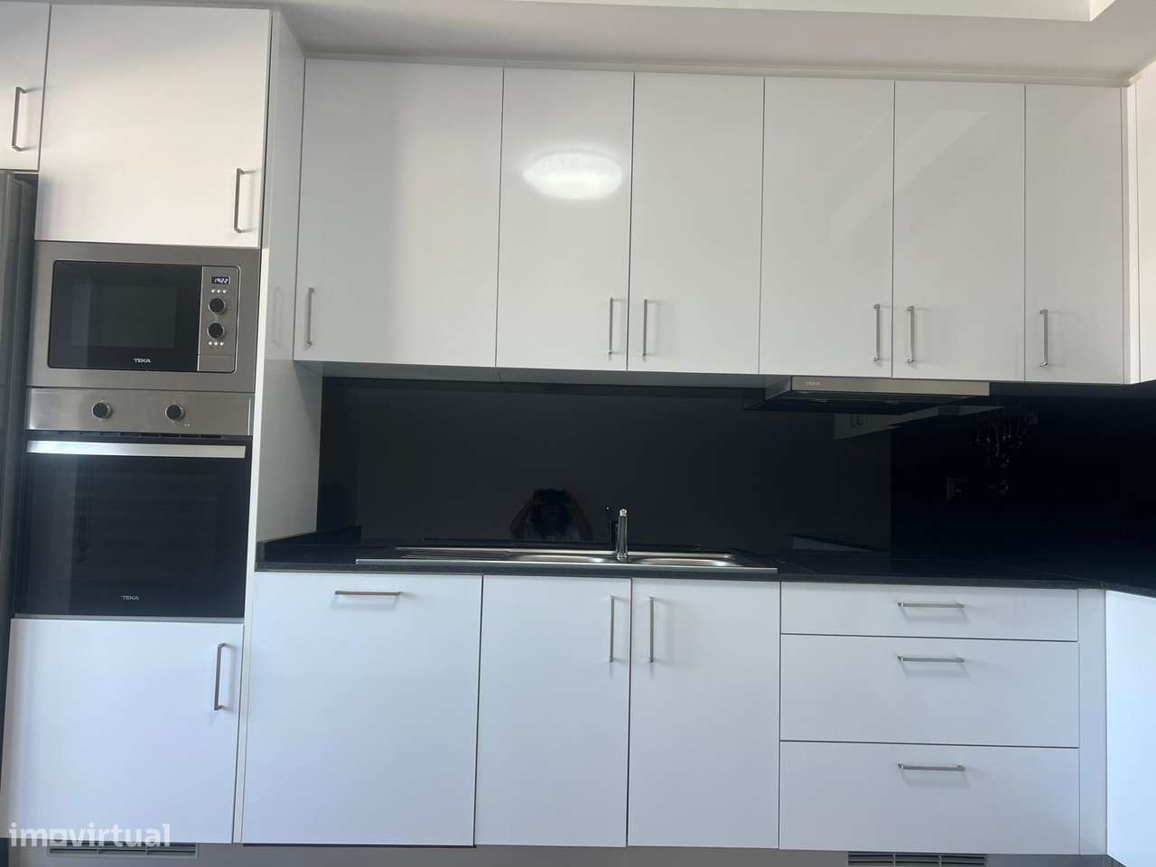 Duplex com Terraço, Garagem e Vistas Desafogadas | Alcobaça-20