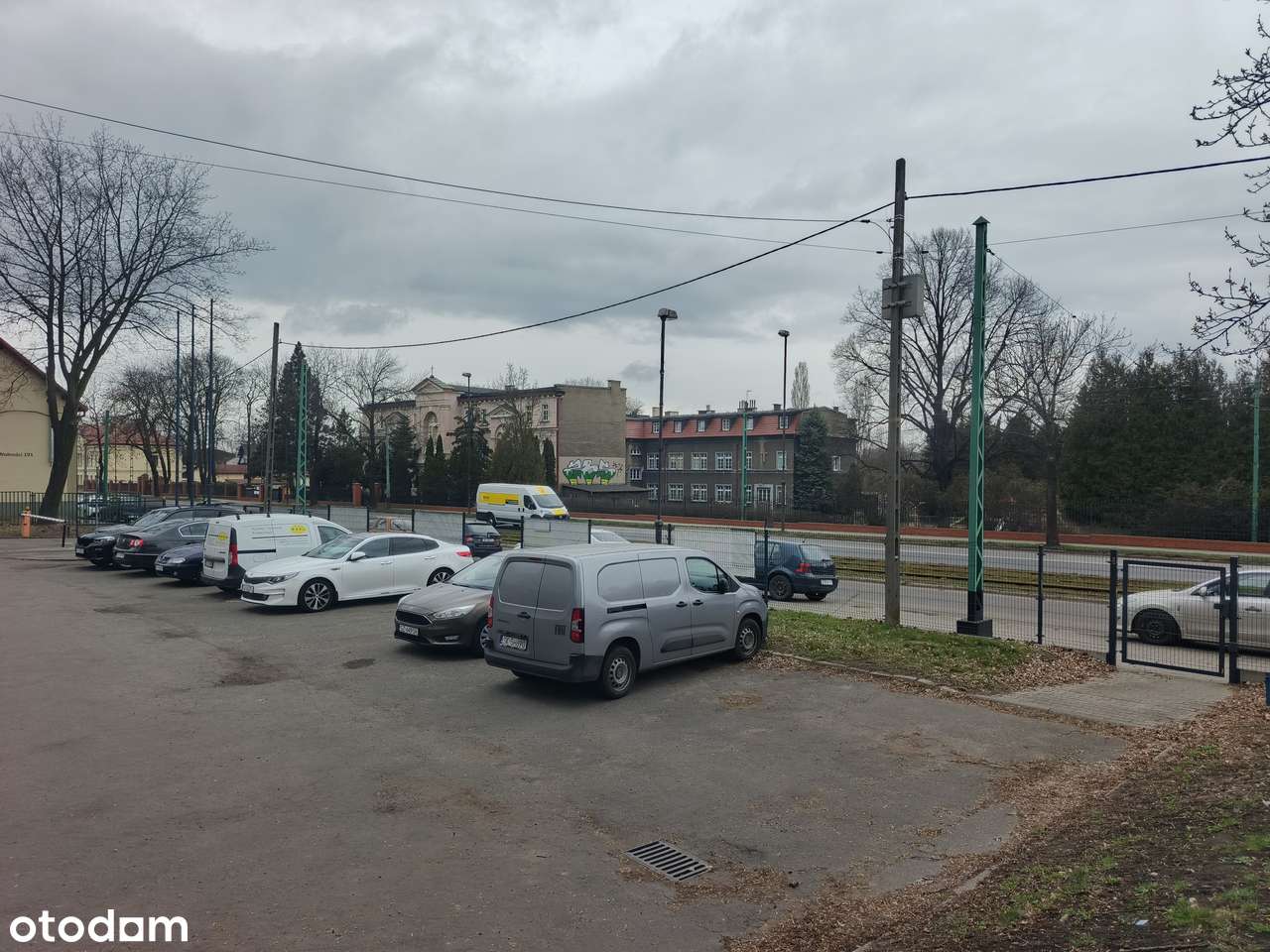 Miejsce postojowe na wynajem w Centrum Północ Zabrze