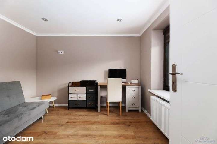 Urokliwie położony dom w Juszczynie na Sprzedaż-9