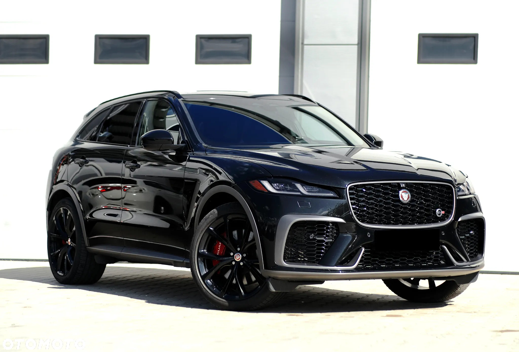 Jaguar F-Pace AWD SVR - 7