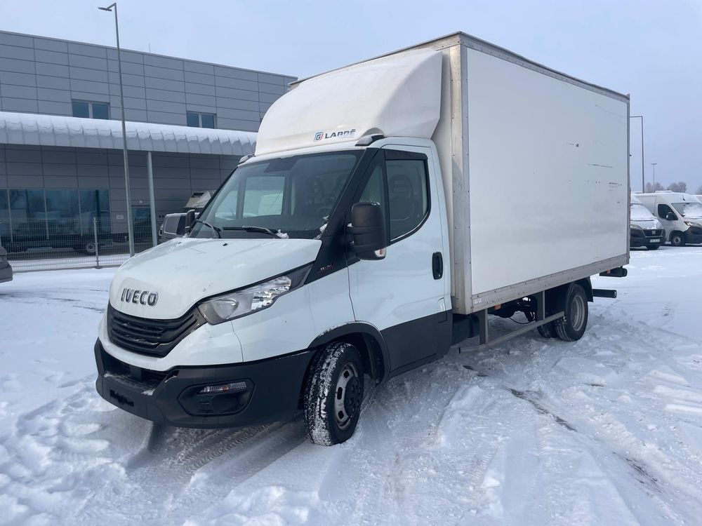Iveco 35C16  3.0L Kontener 8EP Winda 750kg bliźniak 35C16 Kontener 8EP Winda 750 kg Tempomat niski przebieg