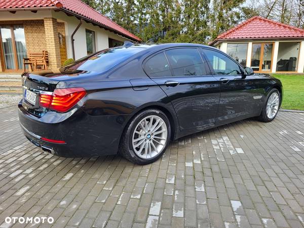 BMW Seria 7 740d xDrive - 3