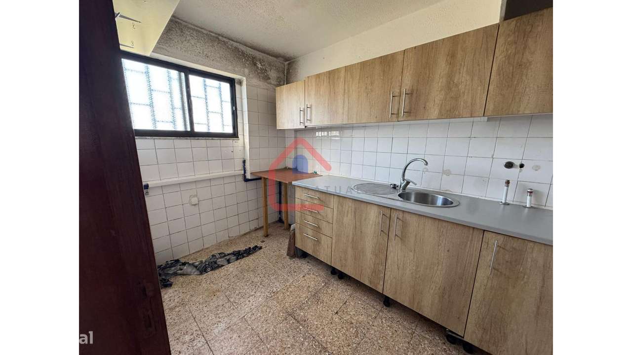 Apartamento T2 em Portugal-9