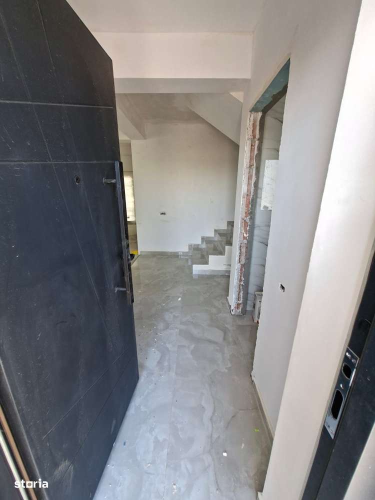 Casa P+1/ 4 camere /Com.Berceni / Asfalt /Comision 0 %-9