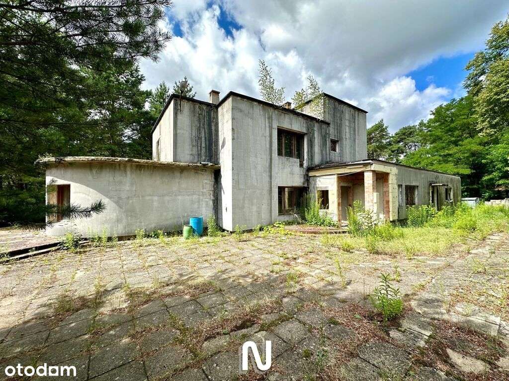 Wyjątkowy teren w doskonałej lokalizacji!-10