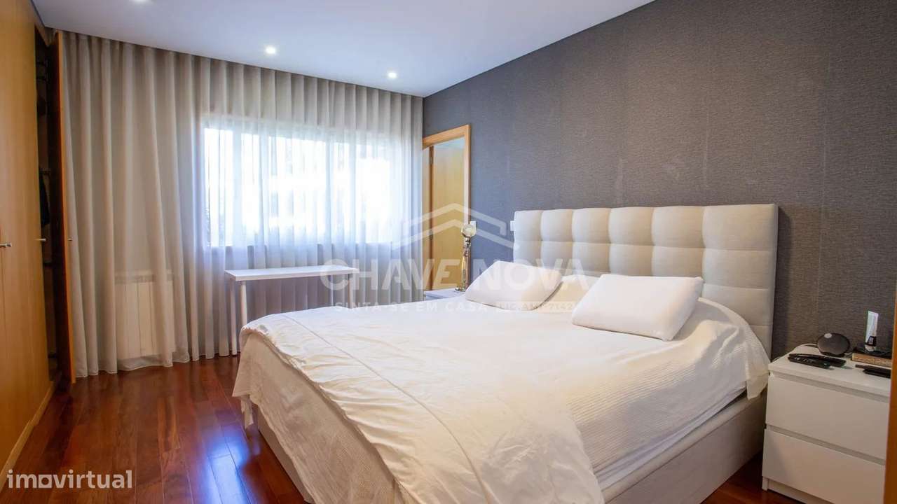 Excelente Apartamento T3 com Terraço em Oliveira do Douro,-29