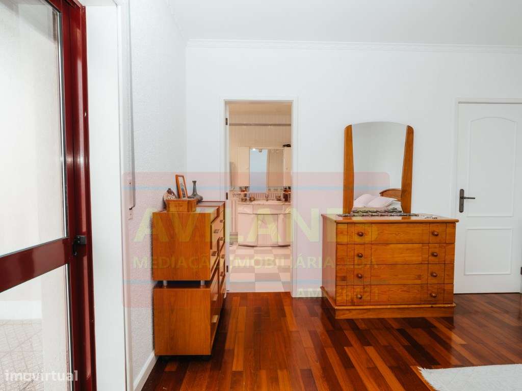 APARTAMENTO T3 RECUADO - LOBÃO-27
