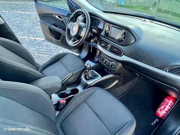 Fiat Tipo Station Wagon 1.6 M-Jet Lounge JLL17 - 28