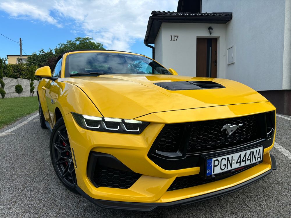 Ford Mustang 2024